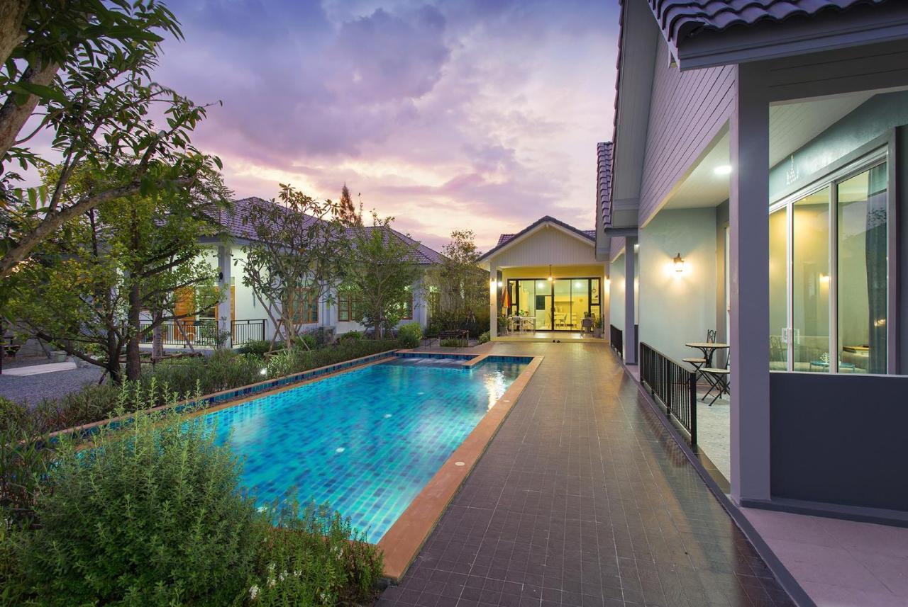 Hotel Baan Phurit Khaoyai Pak Chong Esterno foto